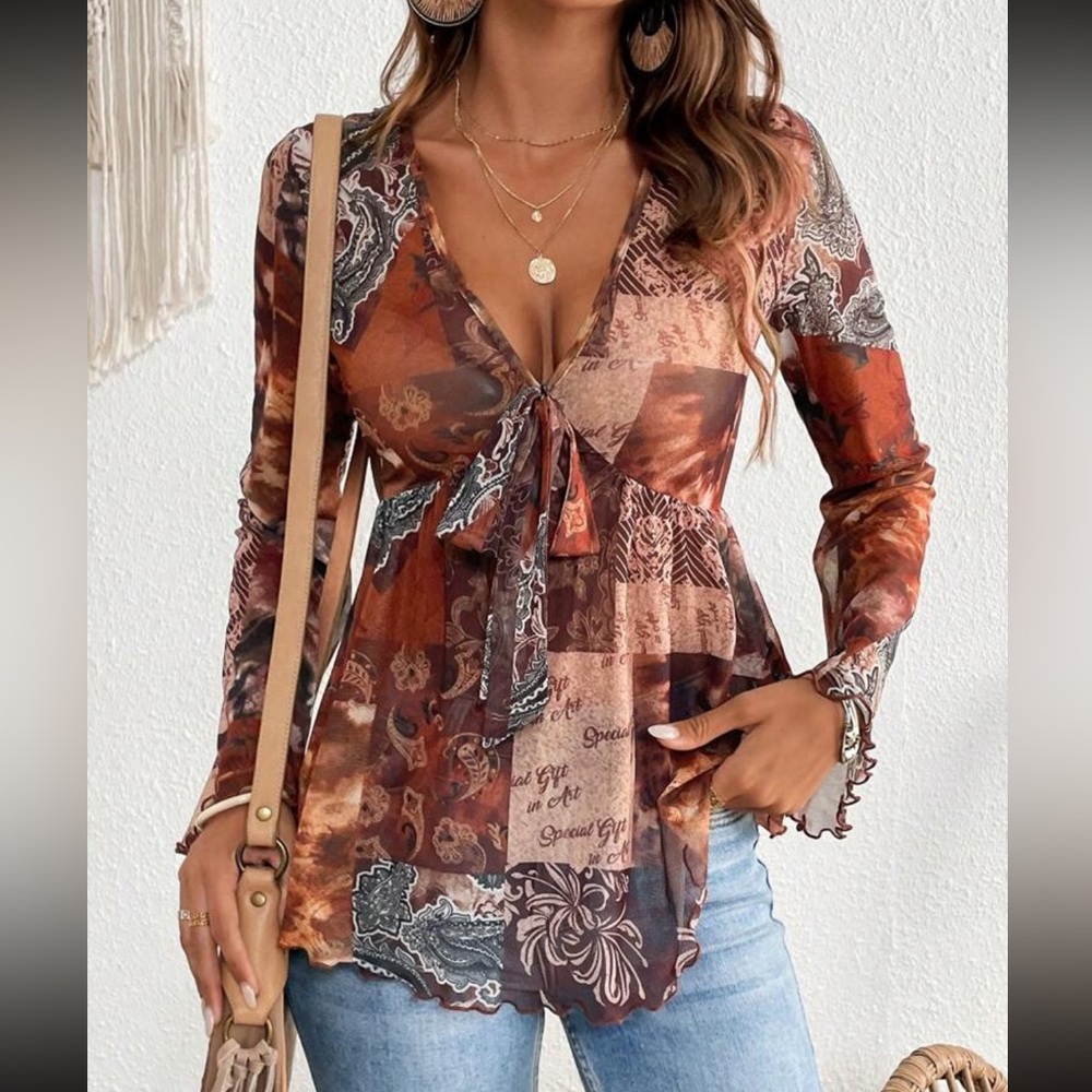 Elegant Paisley Flare Sleeve Blouse